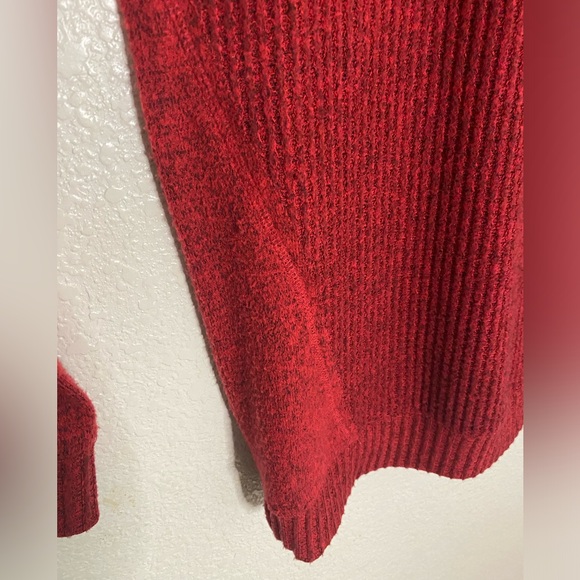 Torrid Red Long Sleeve Sweater With side Pattern Size 1 - Picture 5 of 5